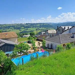 Puy Chavaroche Met Uniek Uitzicht Hébergement de vacances